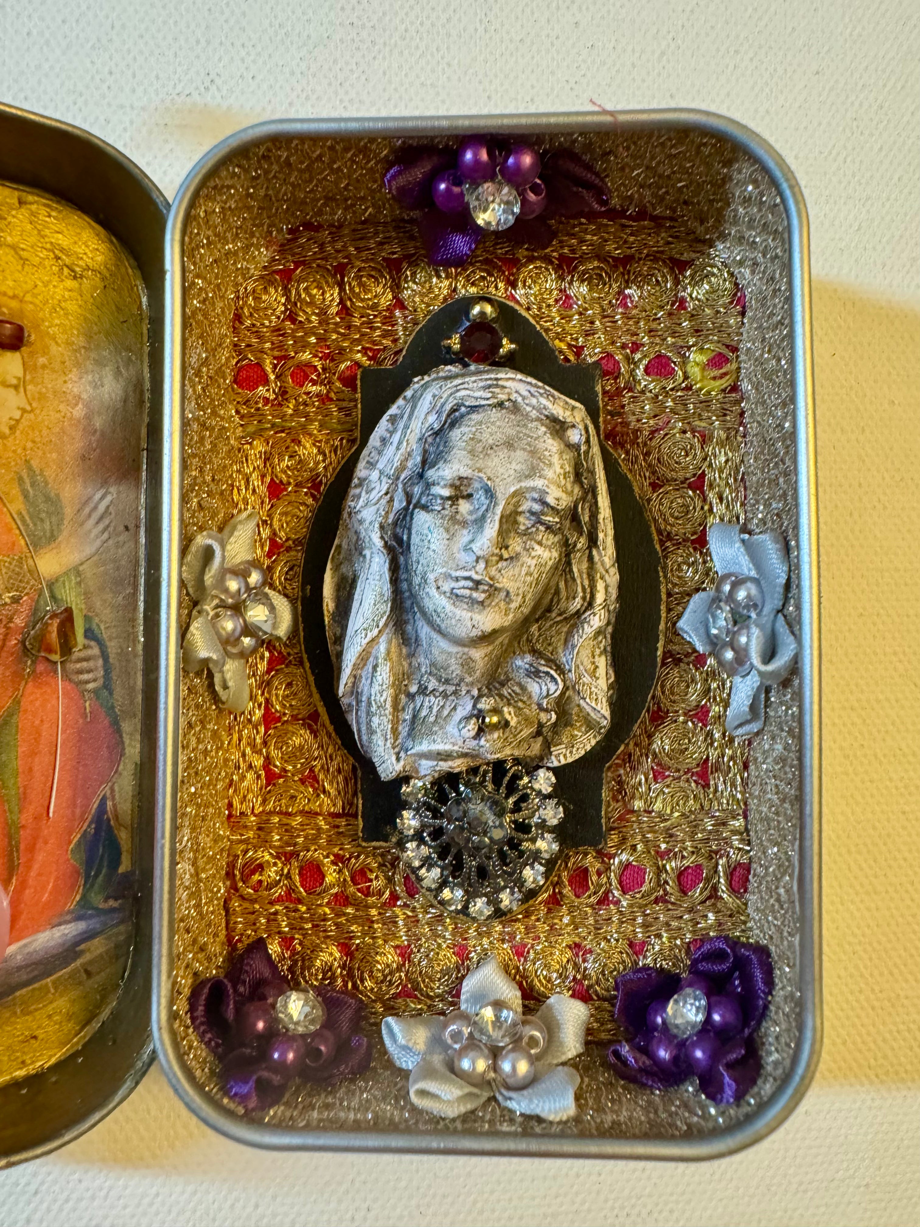 “The Lady of the Hidden Realm” — Medieval Reliquary Altered Tin Shrine with Miniature Sculpture & Illuminated Booklet (Gift-Boxed)