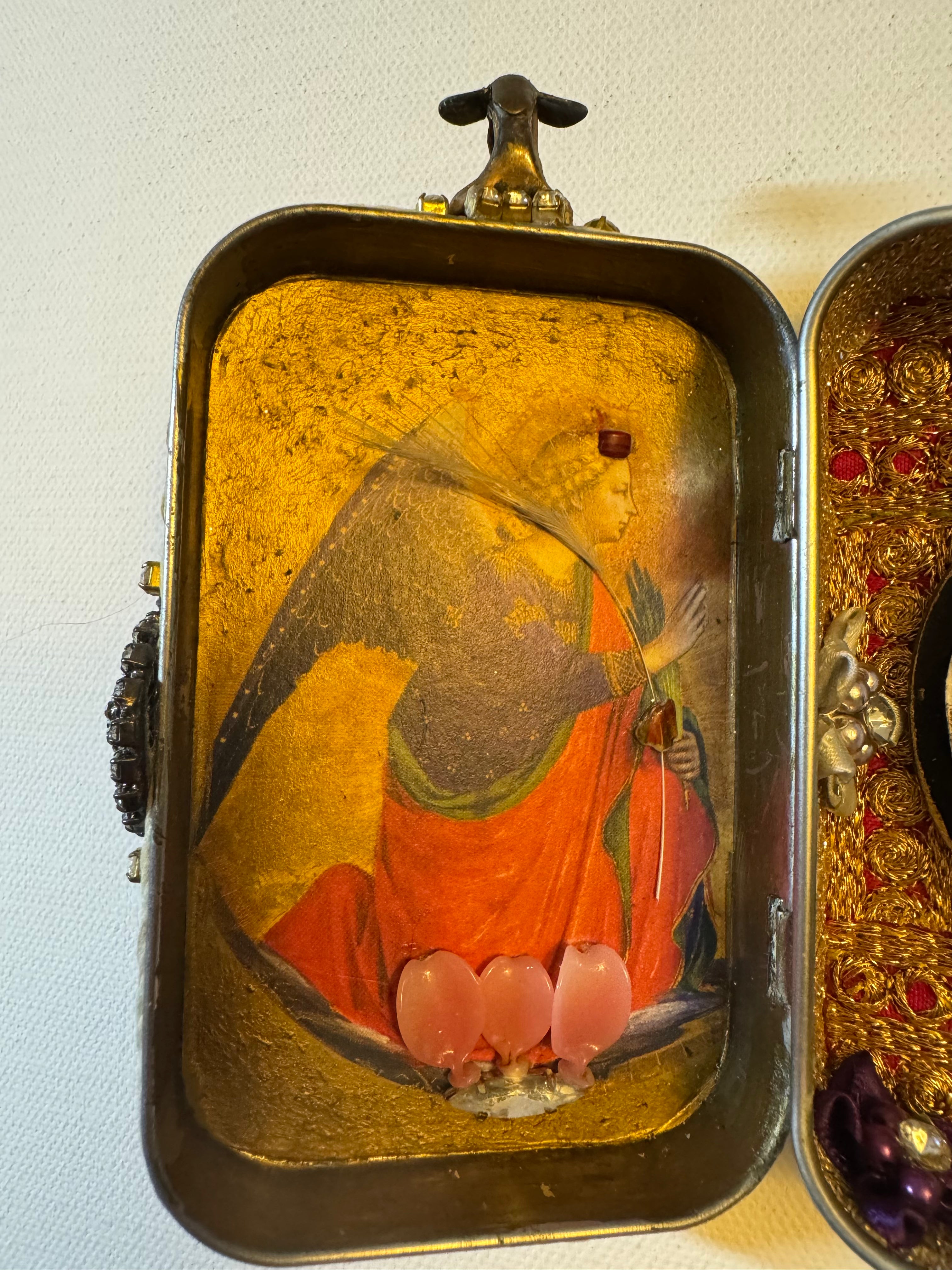 “The Lady of the Hidden Realm” — Medieval Reliquary Altered Tin Shrine with Miniature Sculpture & Illuminated Booklet (Gift-Boxed)