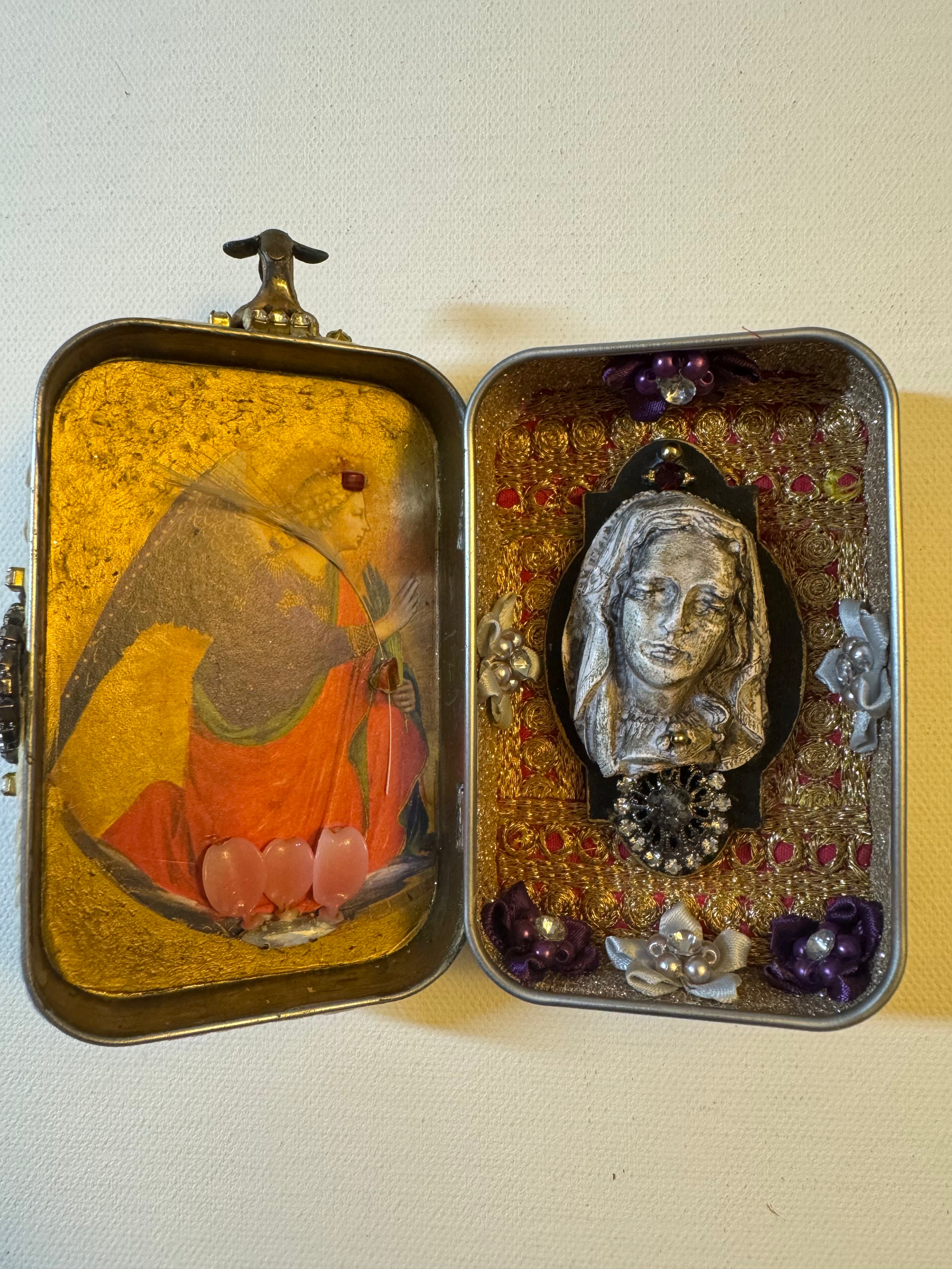 “The Lady of the Hidden Realm” — Medieval Reliquary Altered Tin Shrine with Miniature Sculpture & Illuminated Booklet (Gift-Boxed)